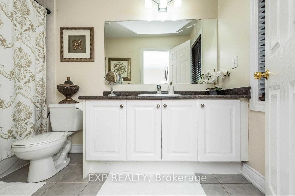 20 Blunden Road photo 33