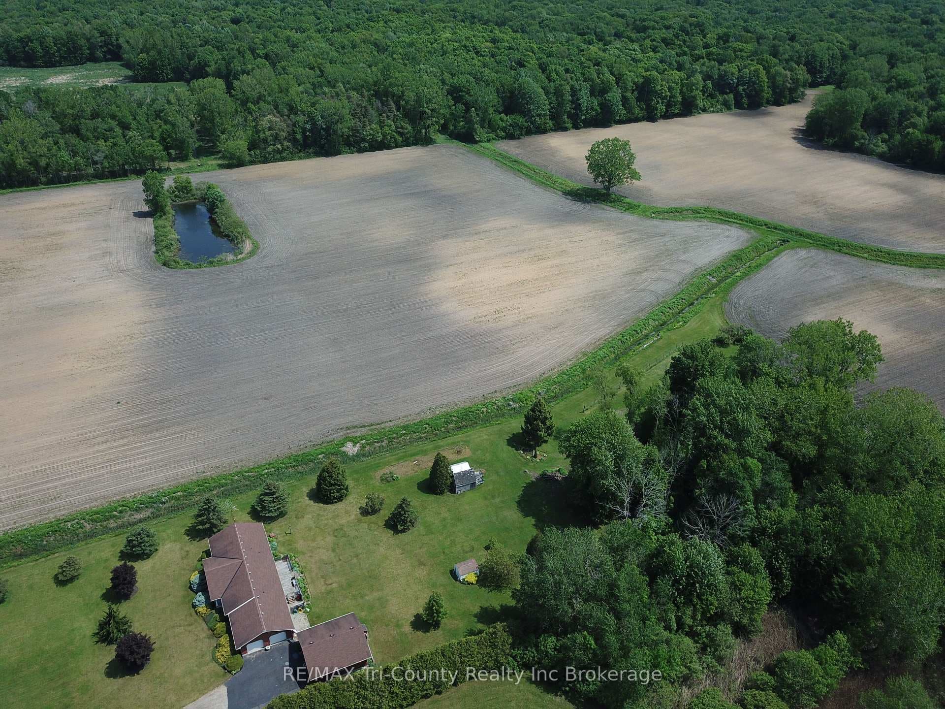 916 Norfolk County 28 Road photo 7