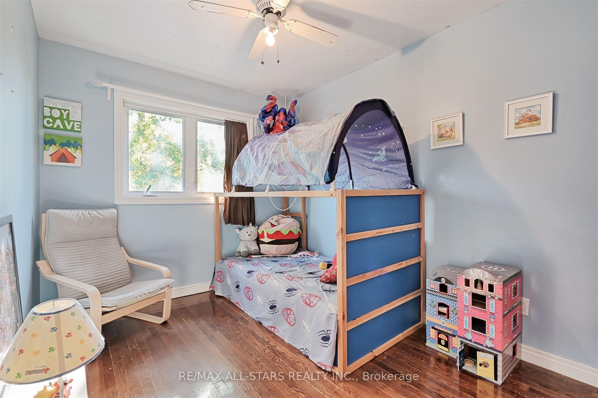 195 Phyllis Avenue photo 15