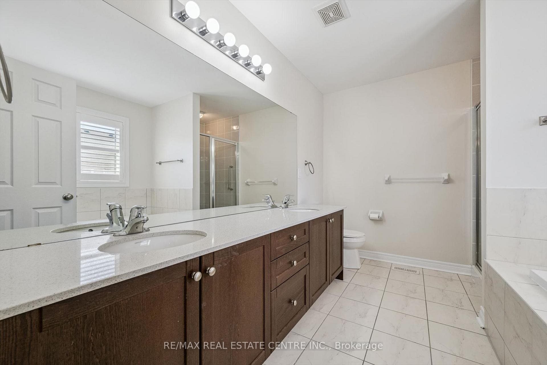 37 Zanetta Crescent photo 11