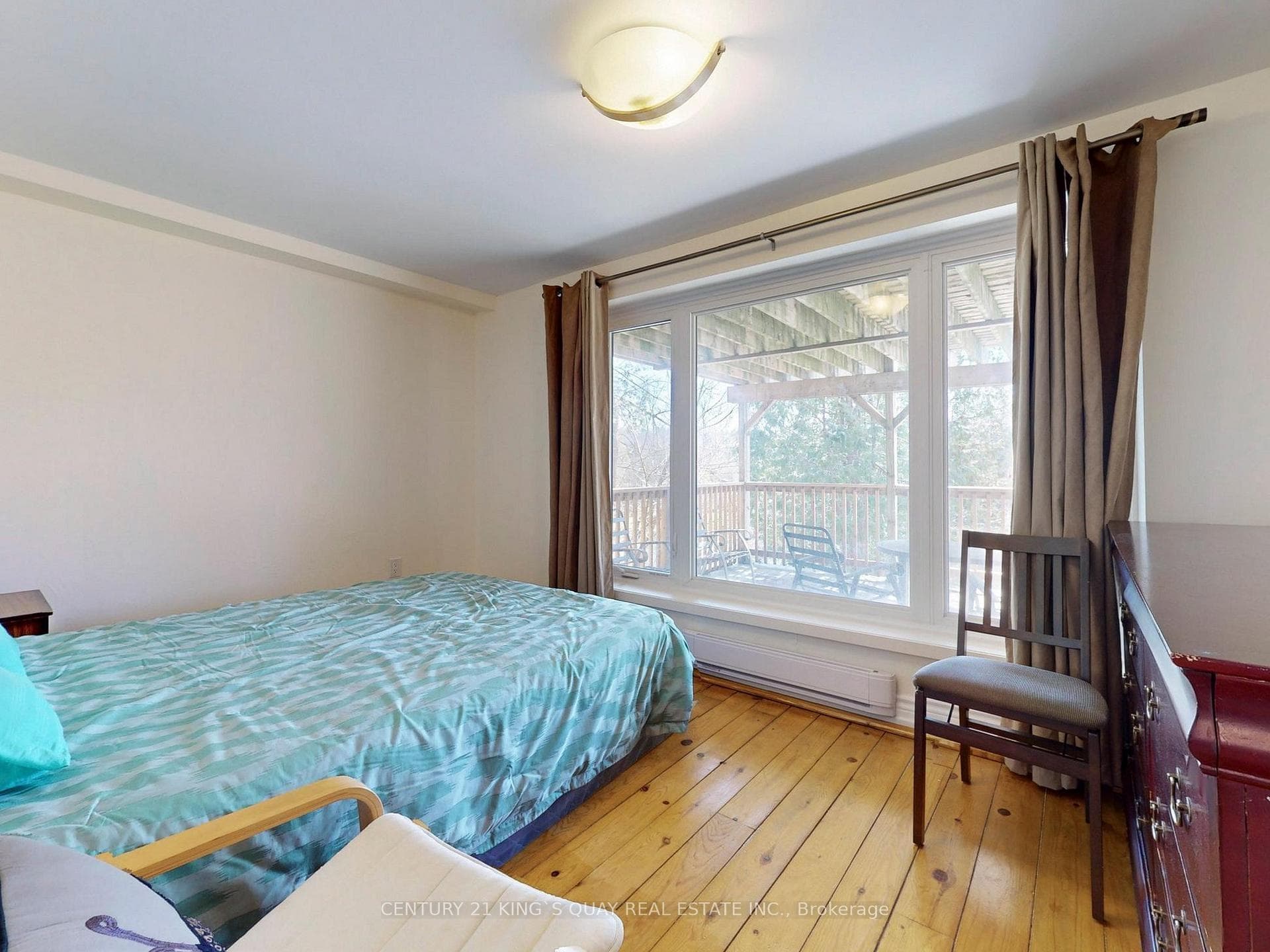 108 Riverbank Drive photo 15