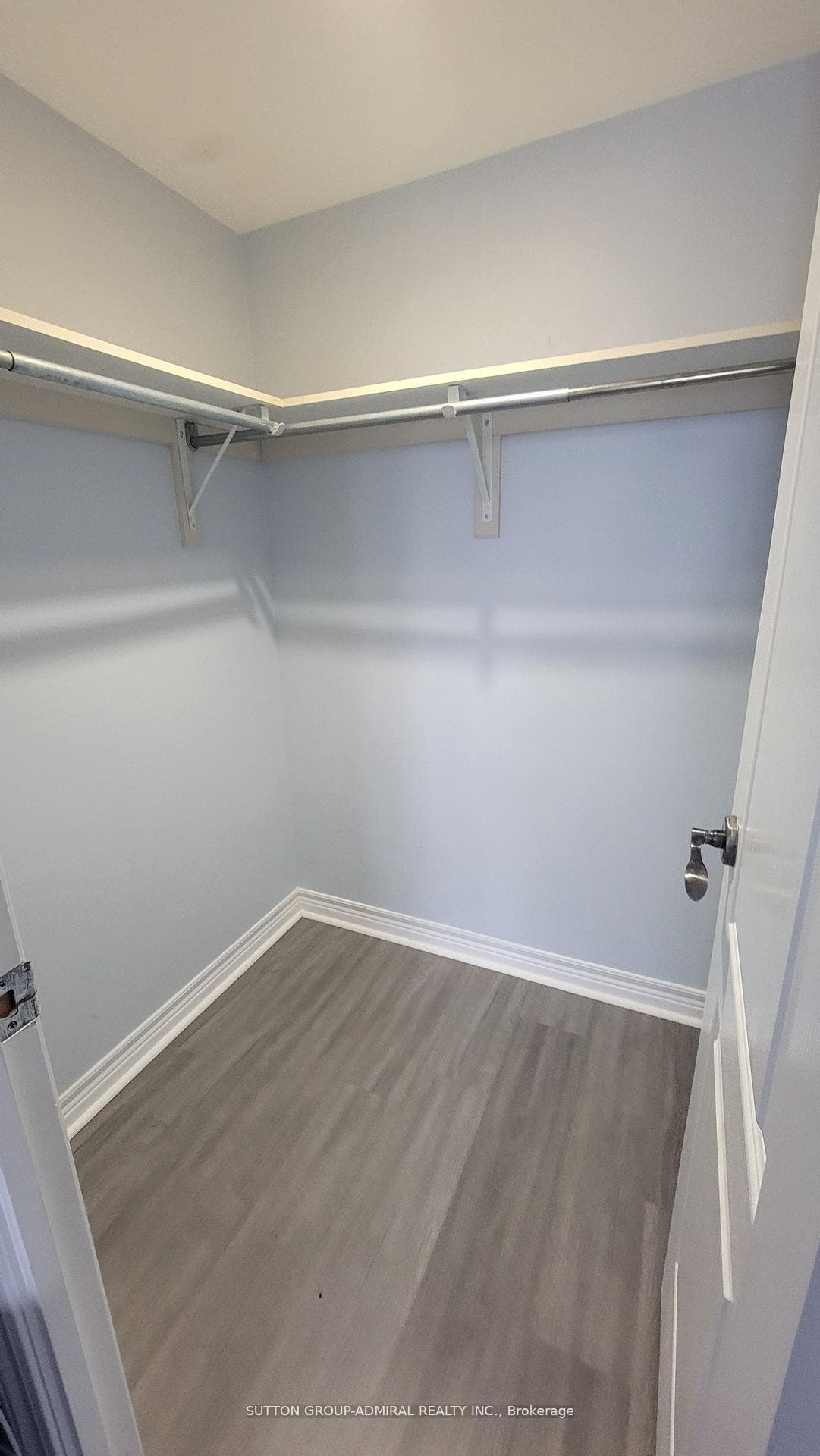 15 North Park Road Unit 201 photo 5