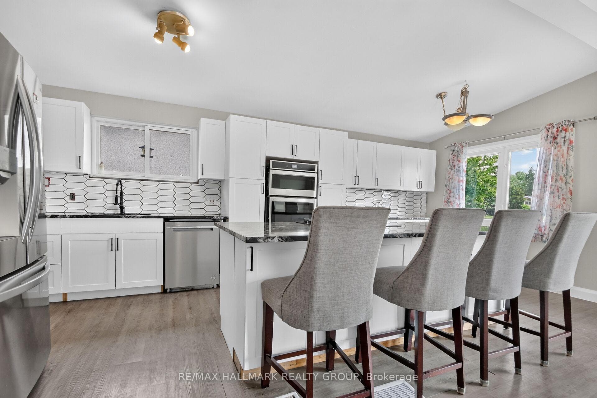 1408 Major Road photo 7