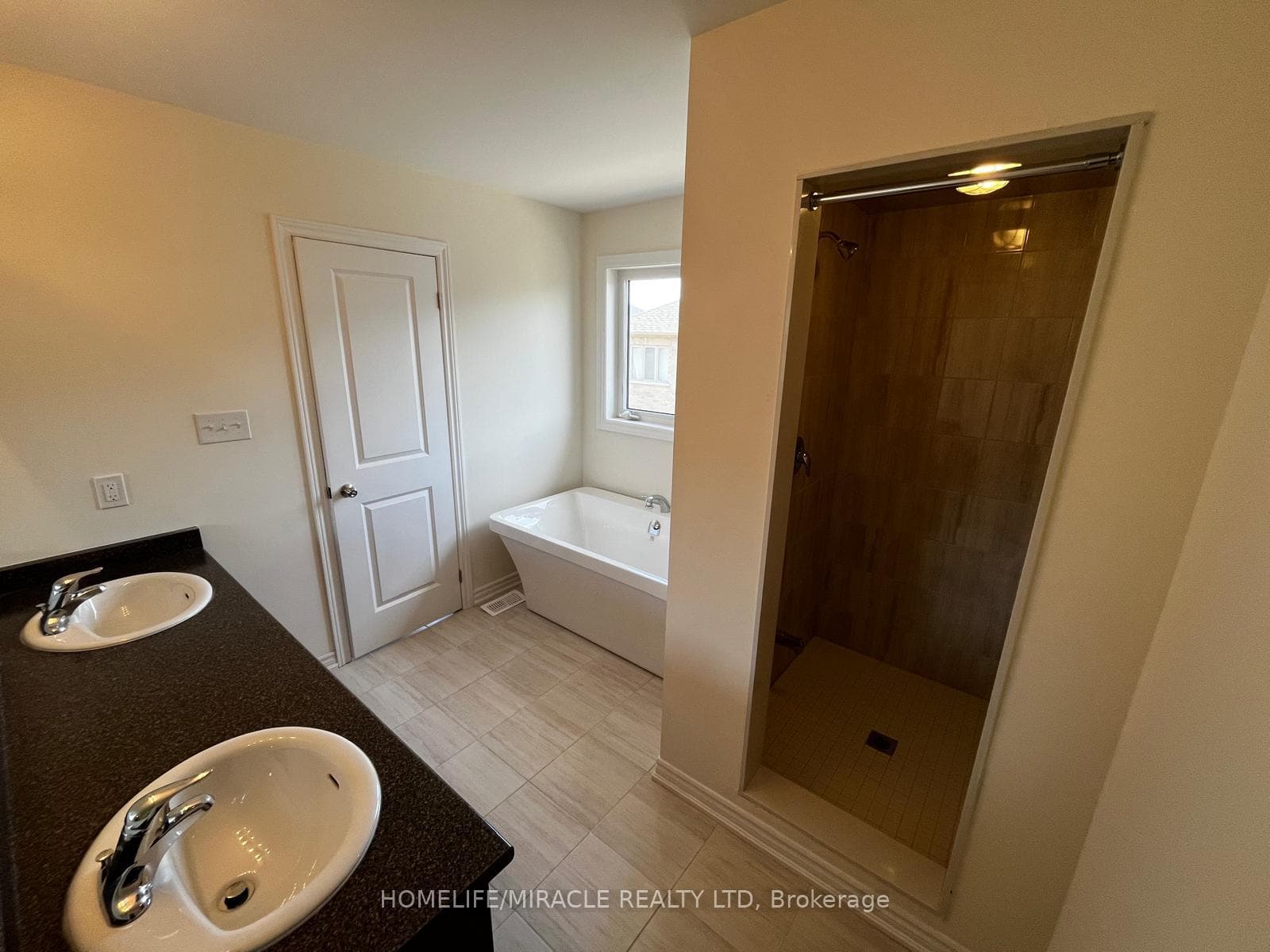 1105 Marathon Avenue photo 14