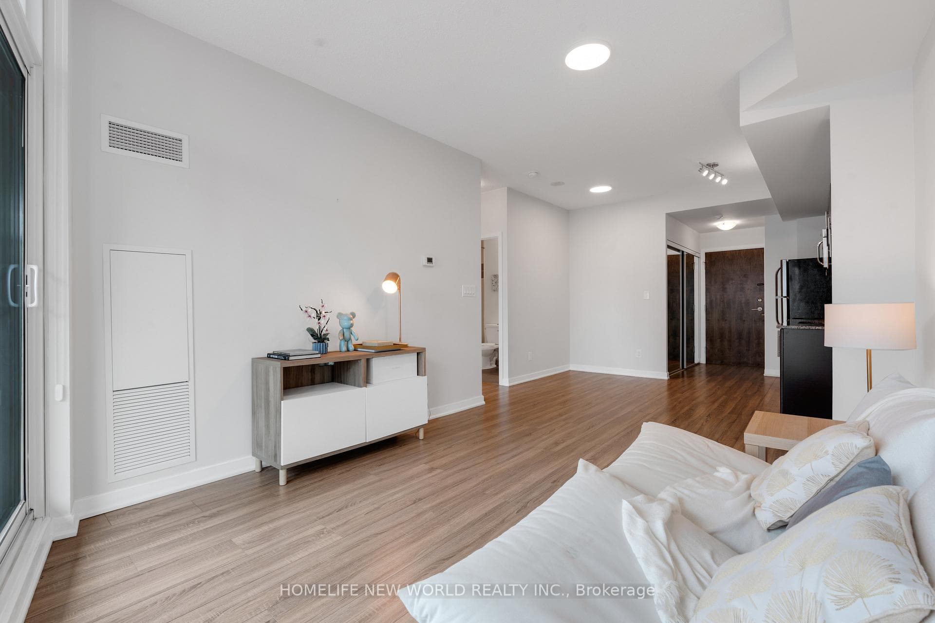 33 Bay Street Unit 2502 photo 12