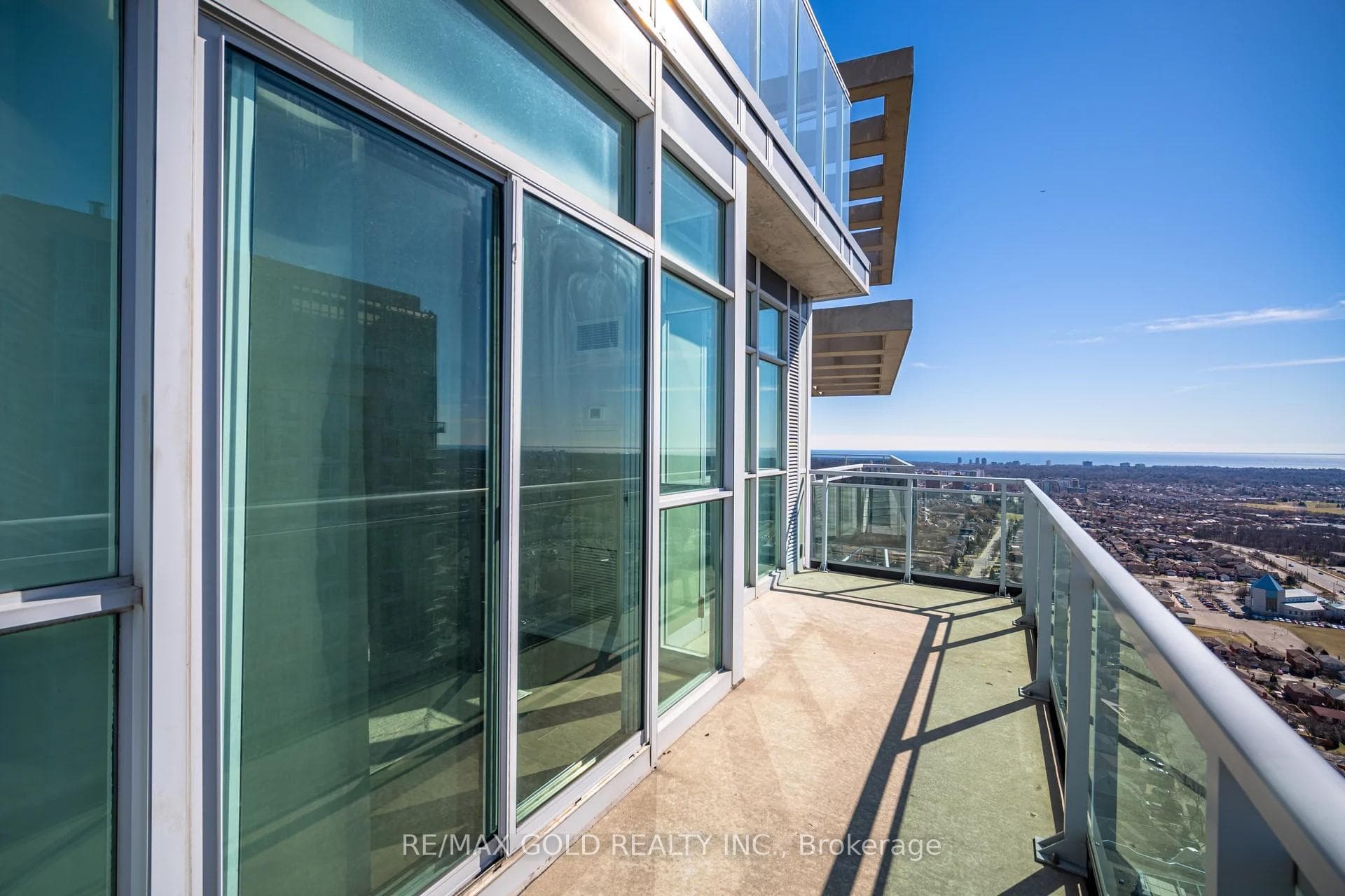 223 Webb Drive Unit Ph 3506 photo 16