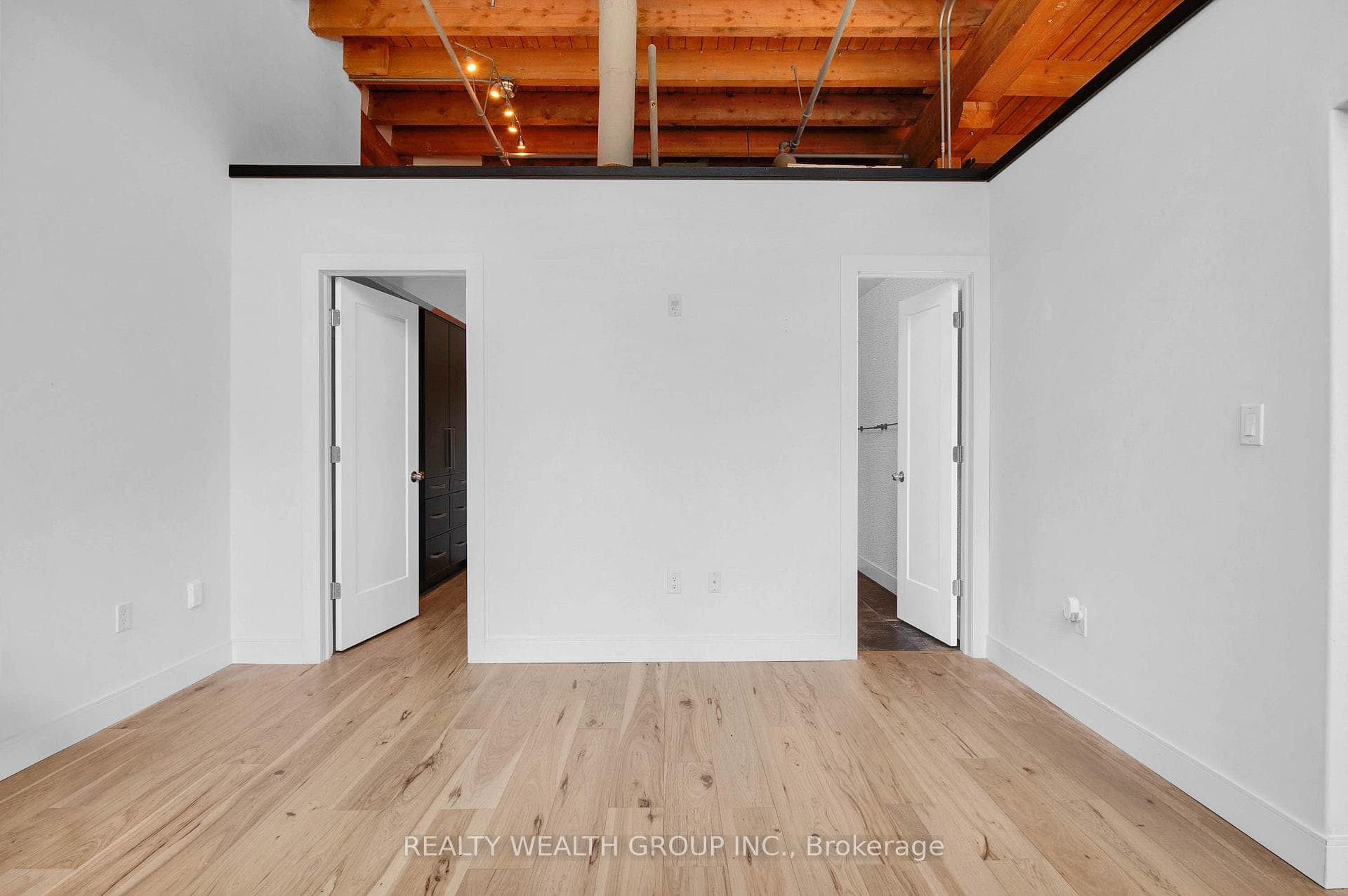 543 Timothy Street Unit 319 photo 20