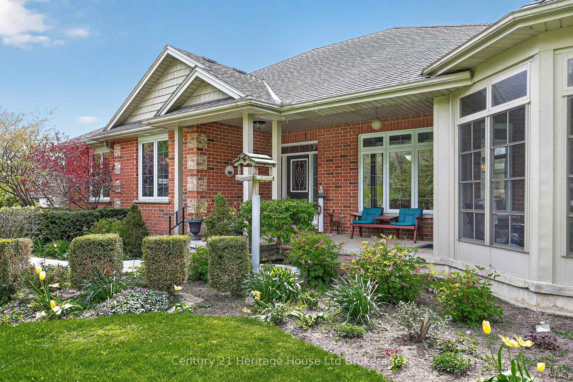 15 Hampden Street photo 8