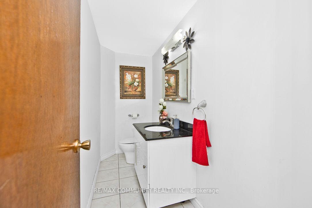17 Tineta Crescent photo 7