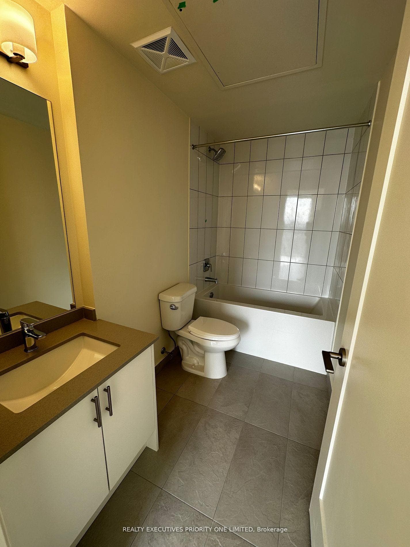 9000 JANE Street Unit 1119 photo 17