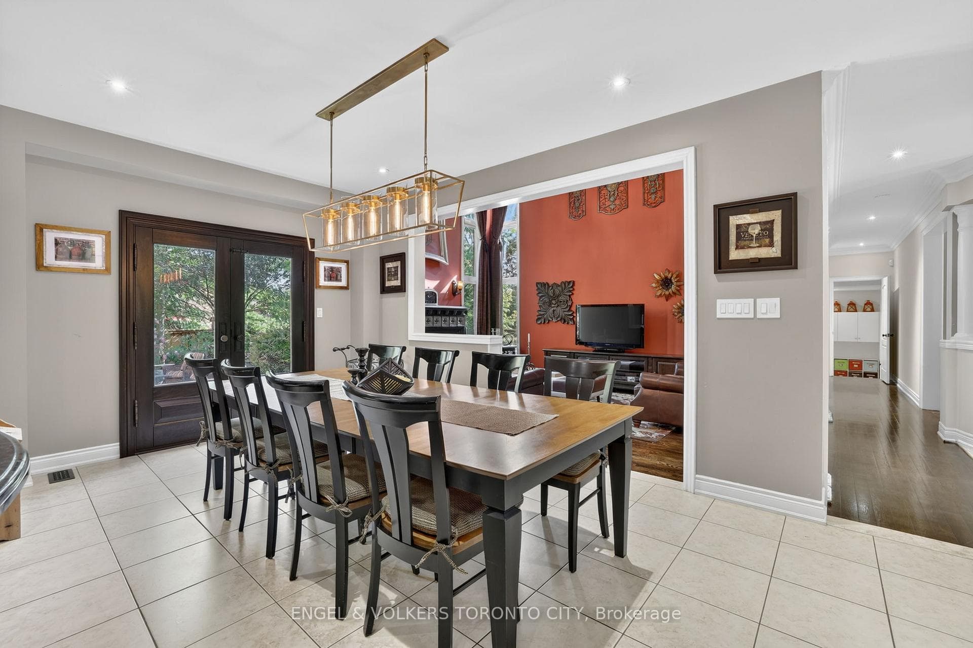 8 Duncton Wood Crescent photo 10
