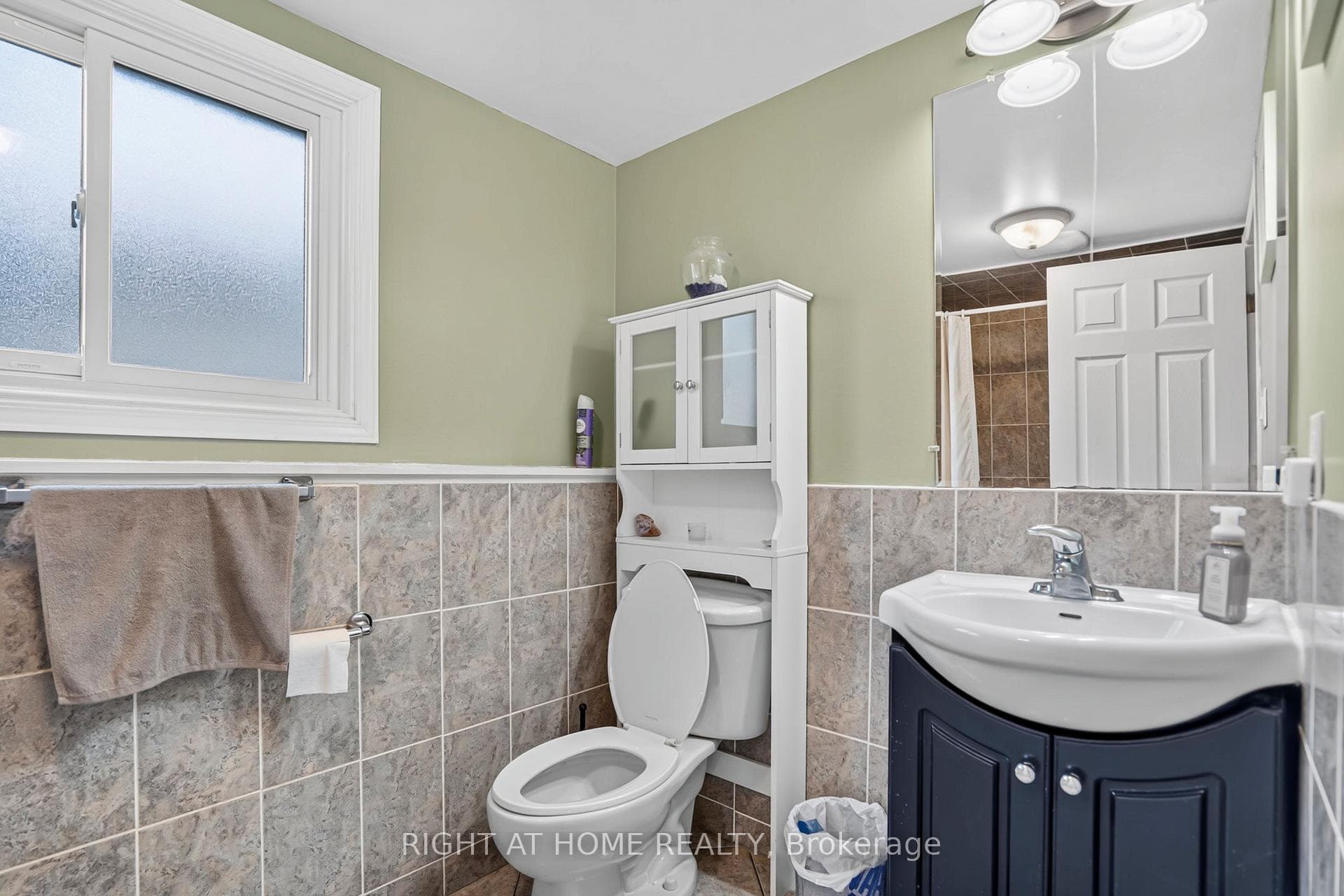 234 Thunderbird Drive photo 21