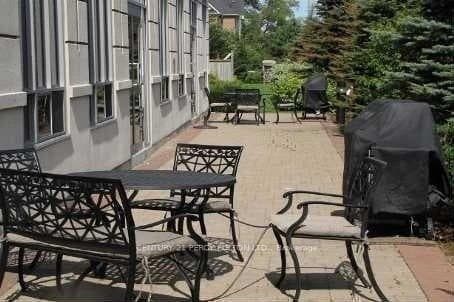 8 Mondeo Drive Unit 713 photo 3