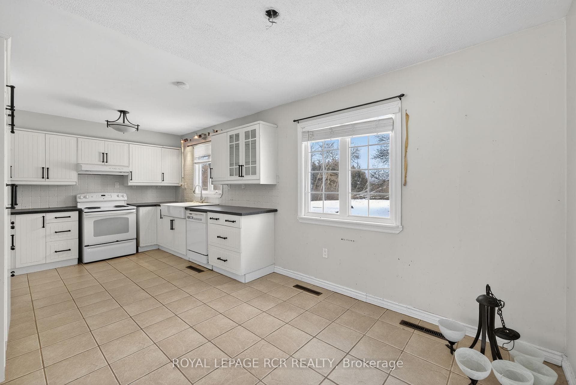 3 Starrview Crescent photo 8