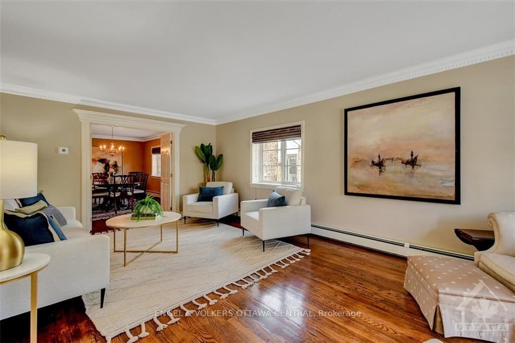 131 KEEFER Street photo 3