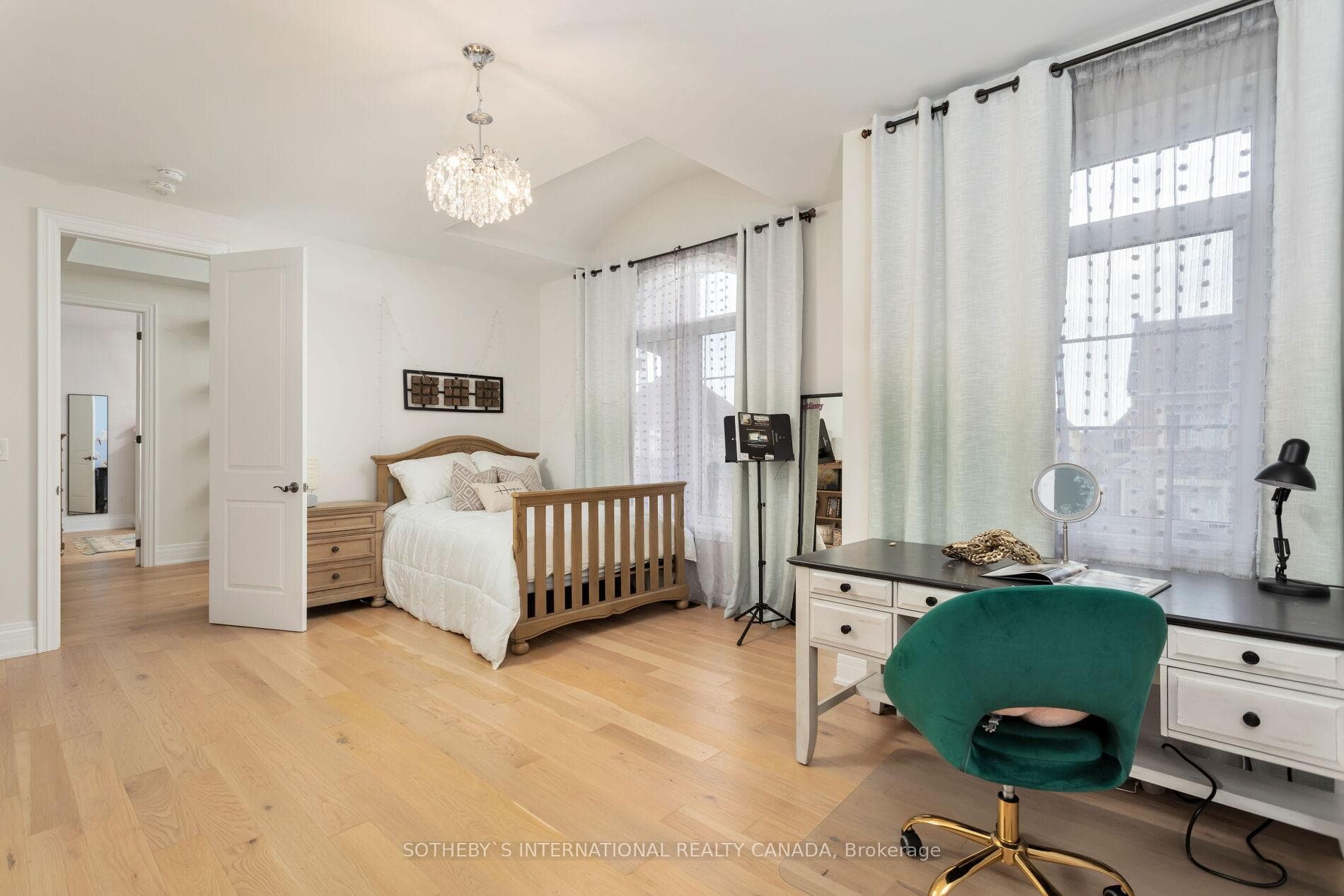 30 Conger Street photo 38