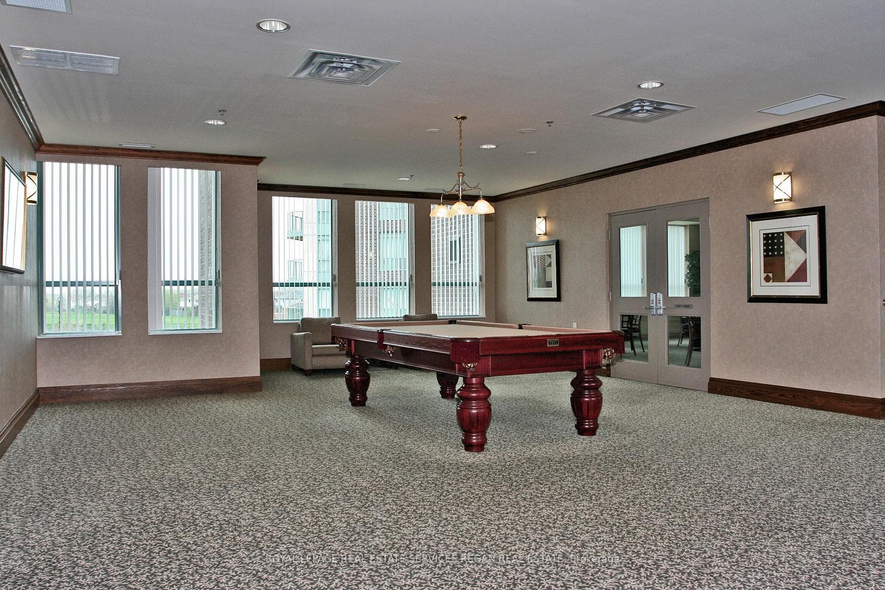 4900 Glen Erin Drive Unit 207 photo 32