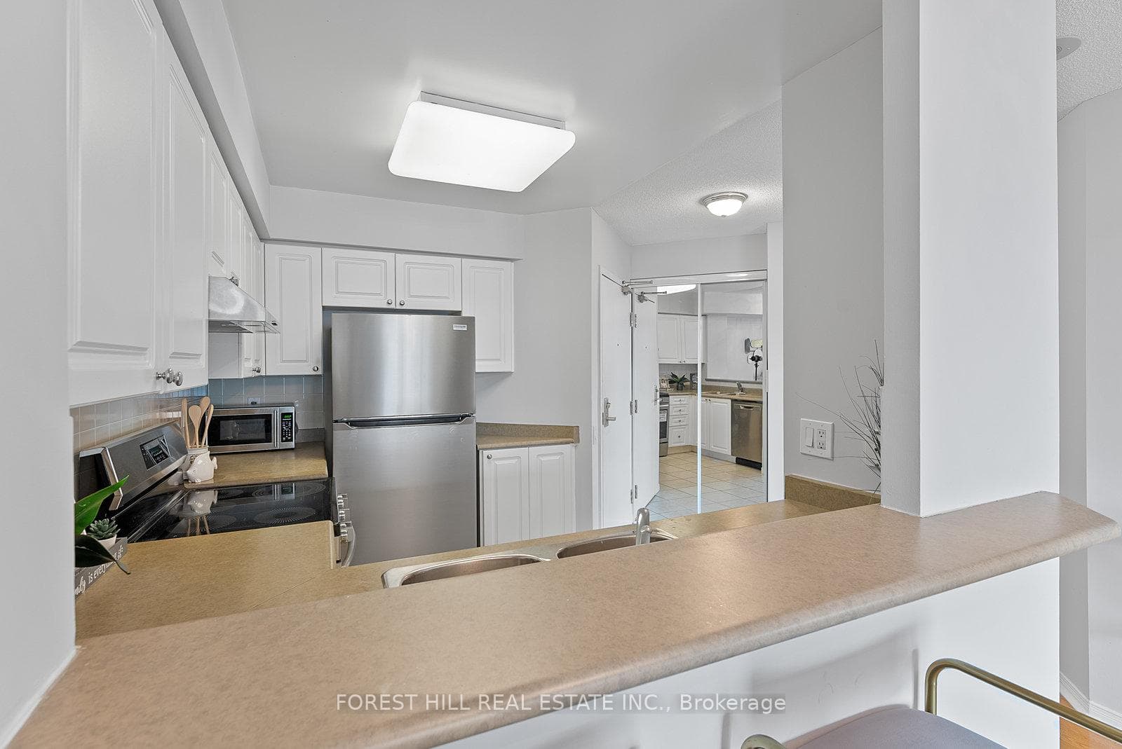 5 Emerald Lane Unit Ph403 photo 11