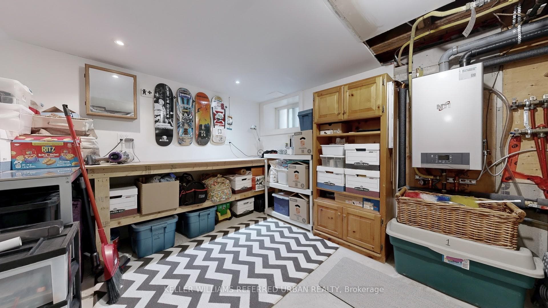 168 Wolverleigh Boulevard photo 31