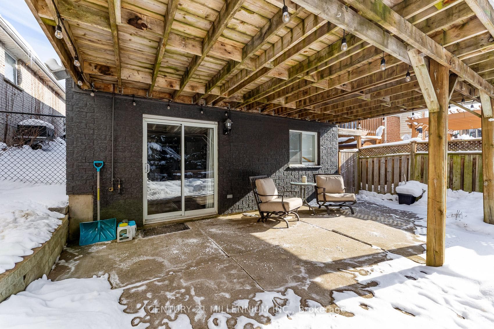 82 Orchid Crescent photo 40