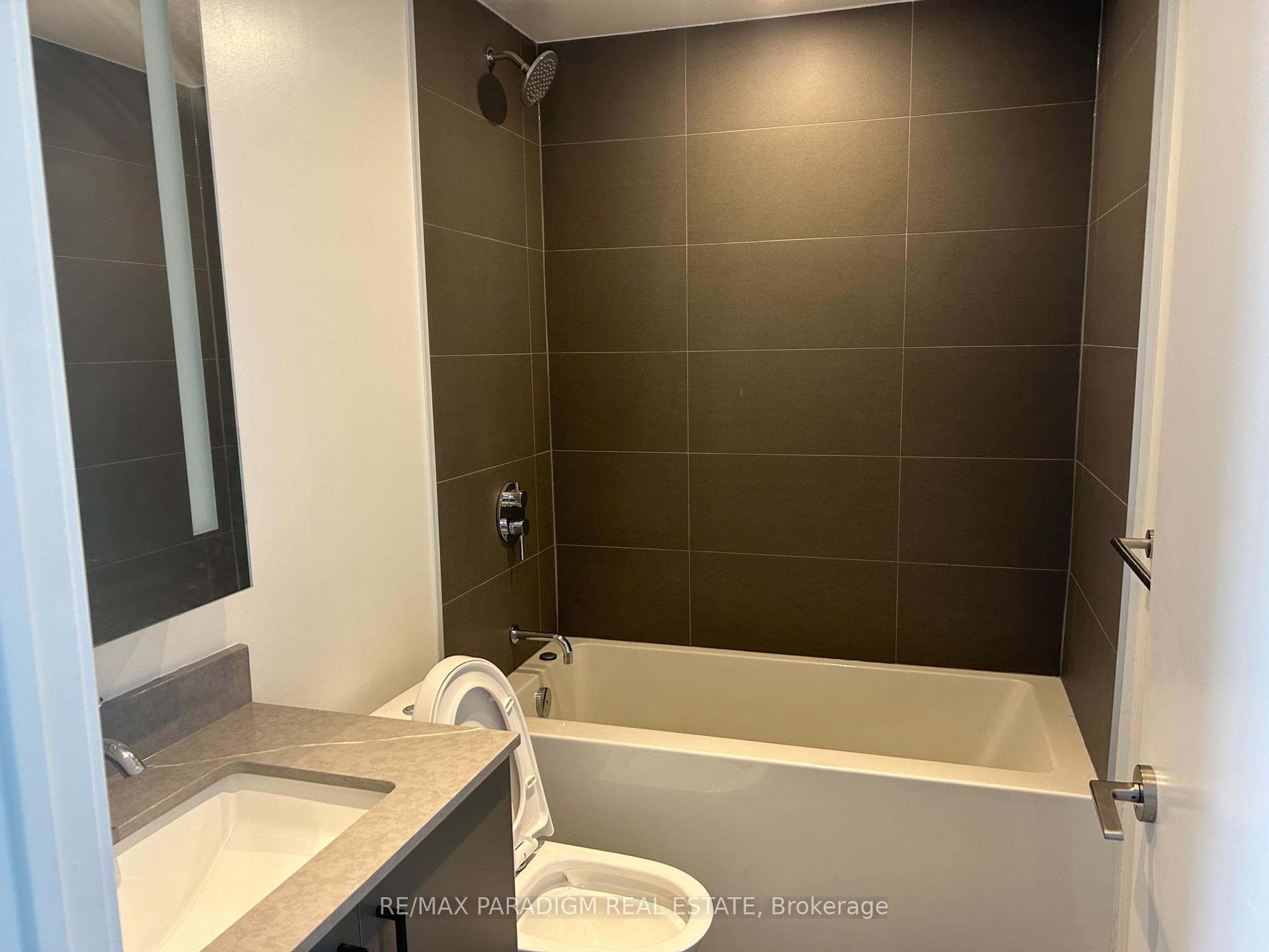 135 East Liberty Street Unit 2304 photo 5