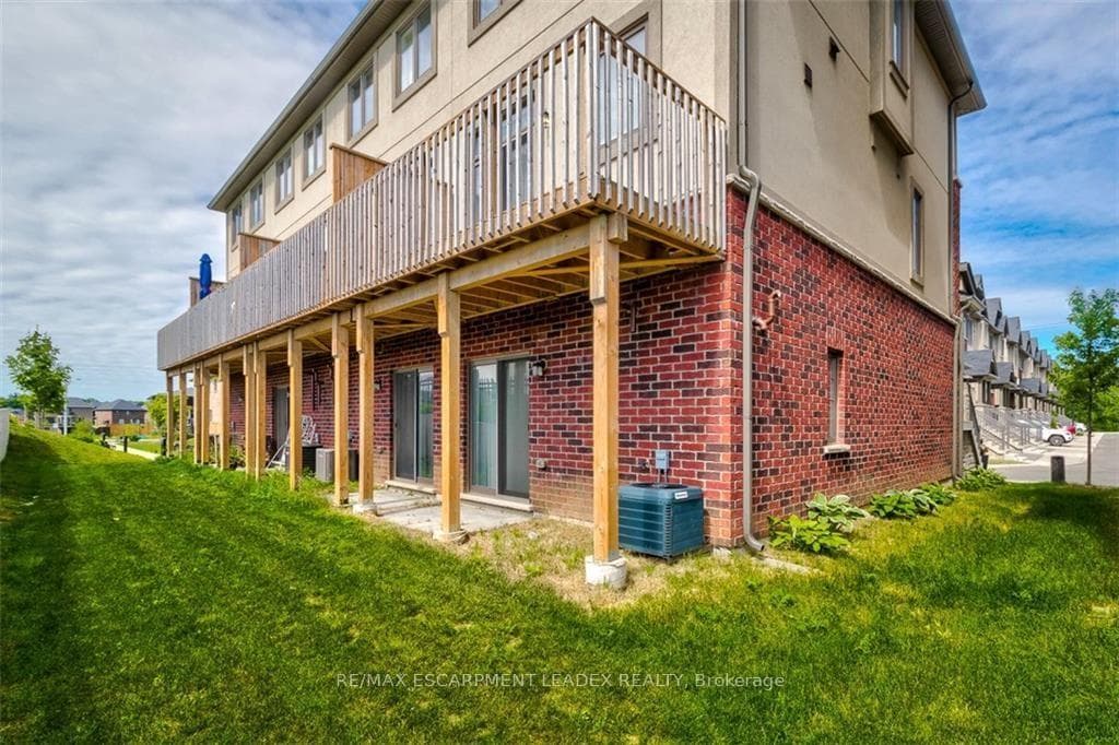 1169 Garner Road Unit 82 photo 33