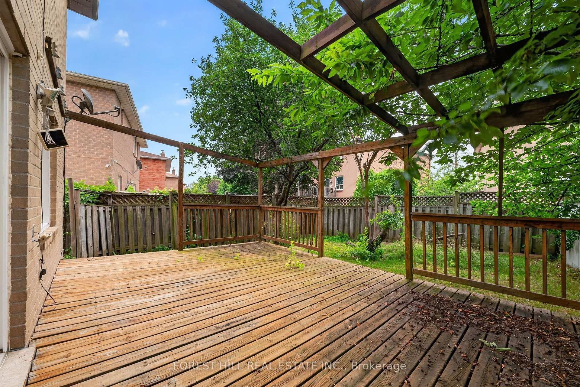 55 Castlehill Road photo 40