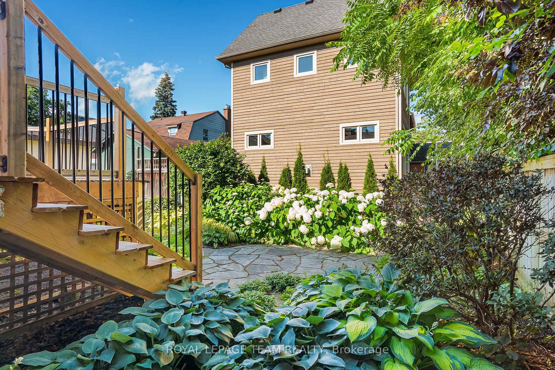 475 MELBOURNE Avenue photo 43