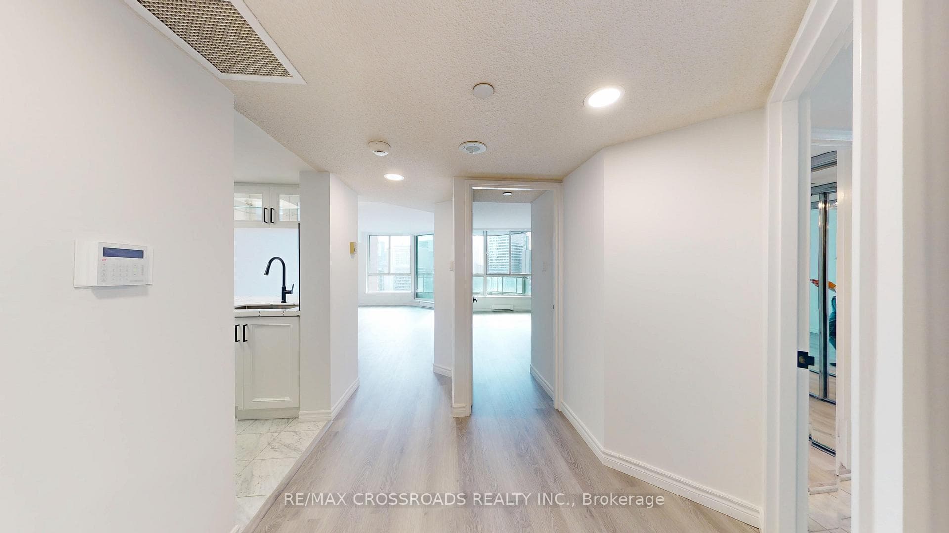 38 Elm Street Unit 1612 photo 7