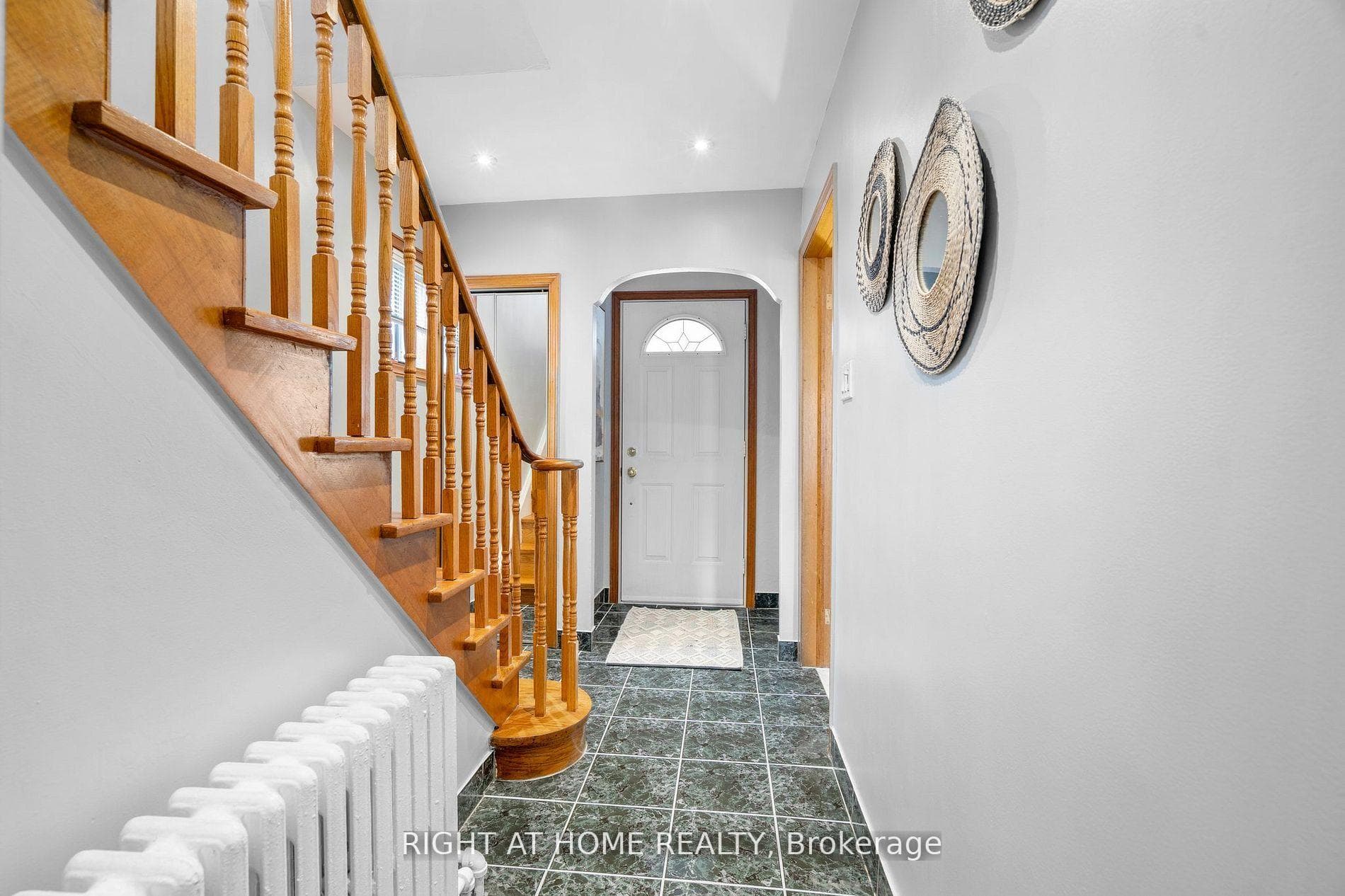 111 Dynevor Road photo 20