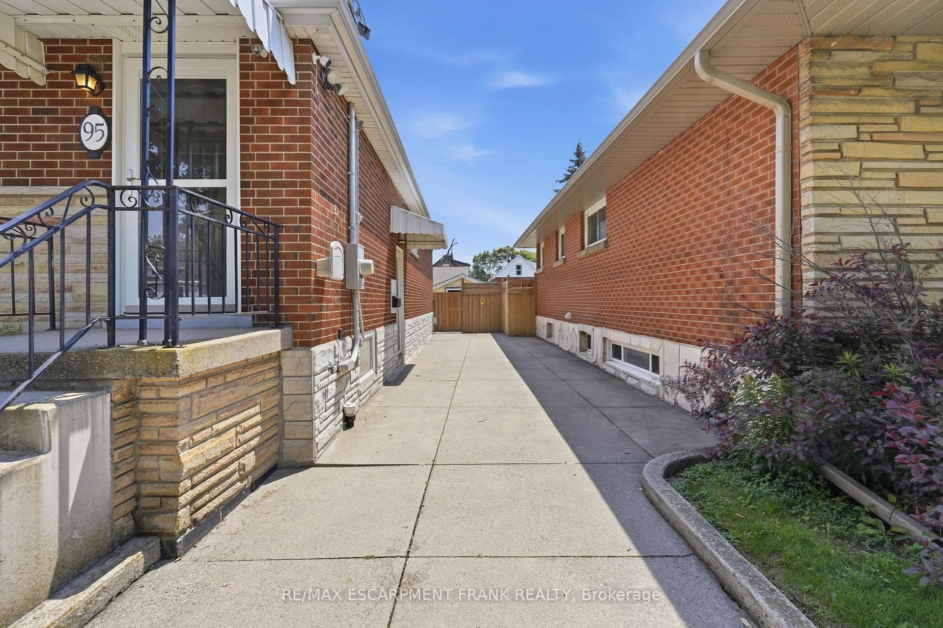 95 East 18th Street Unit 1 photo 27