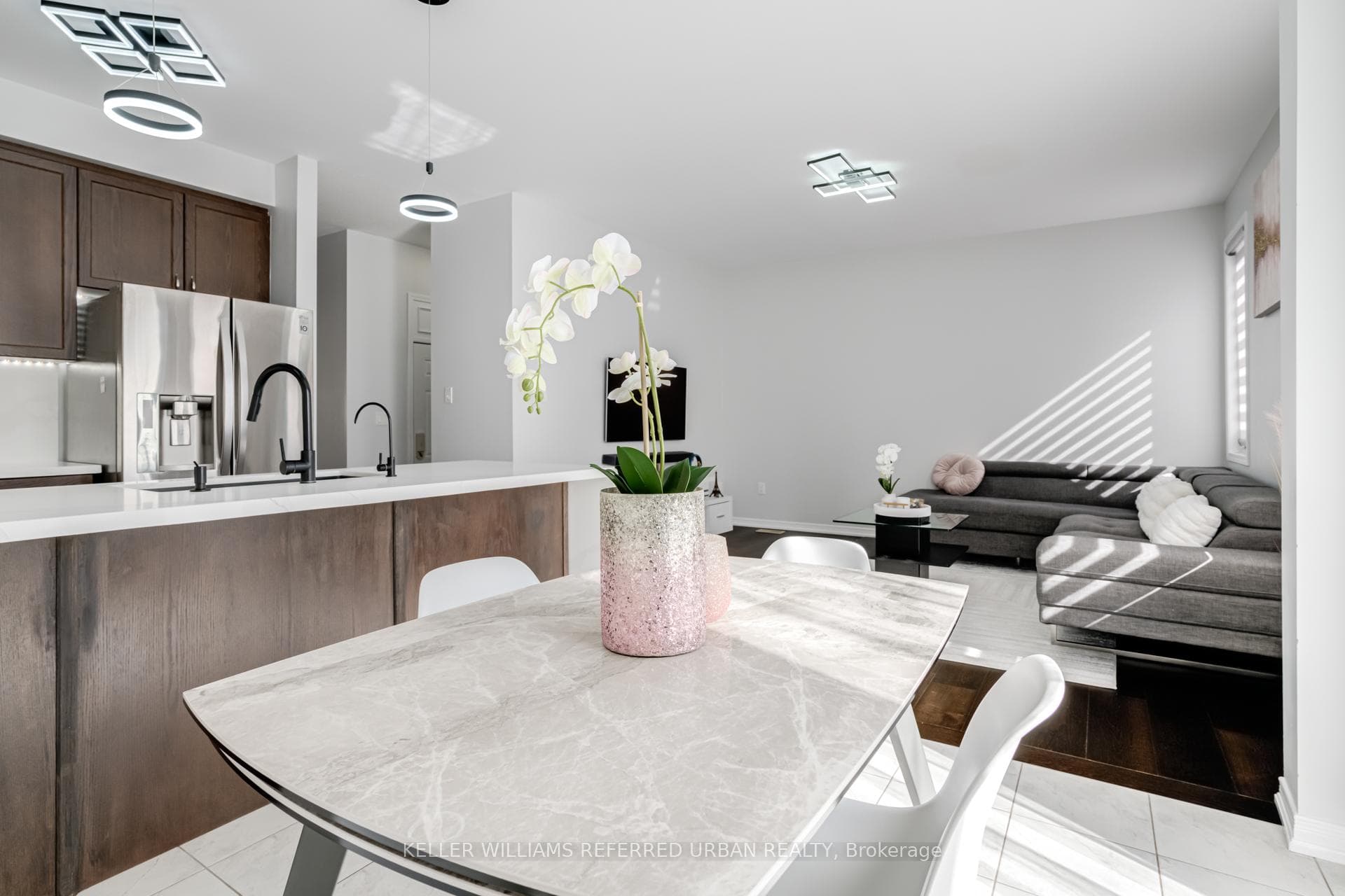 231 Seabrook Drive photo 13