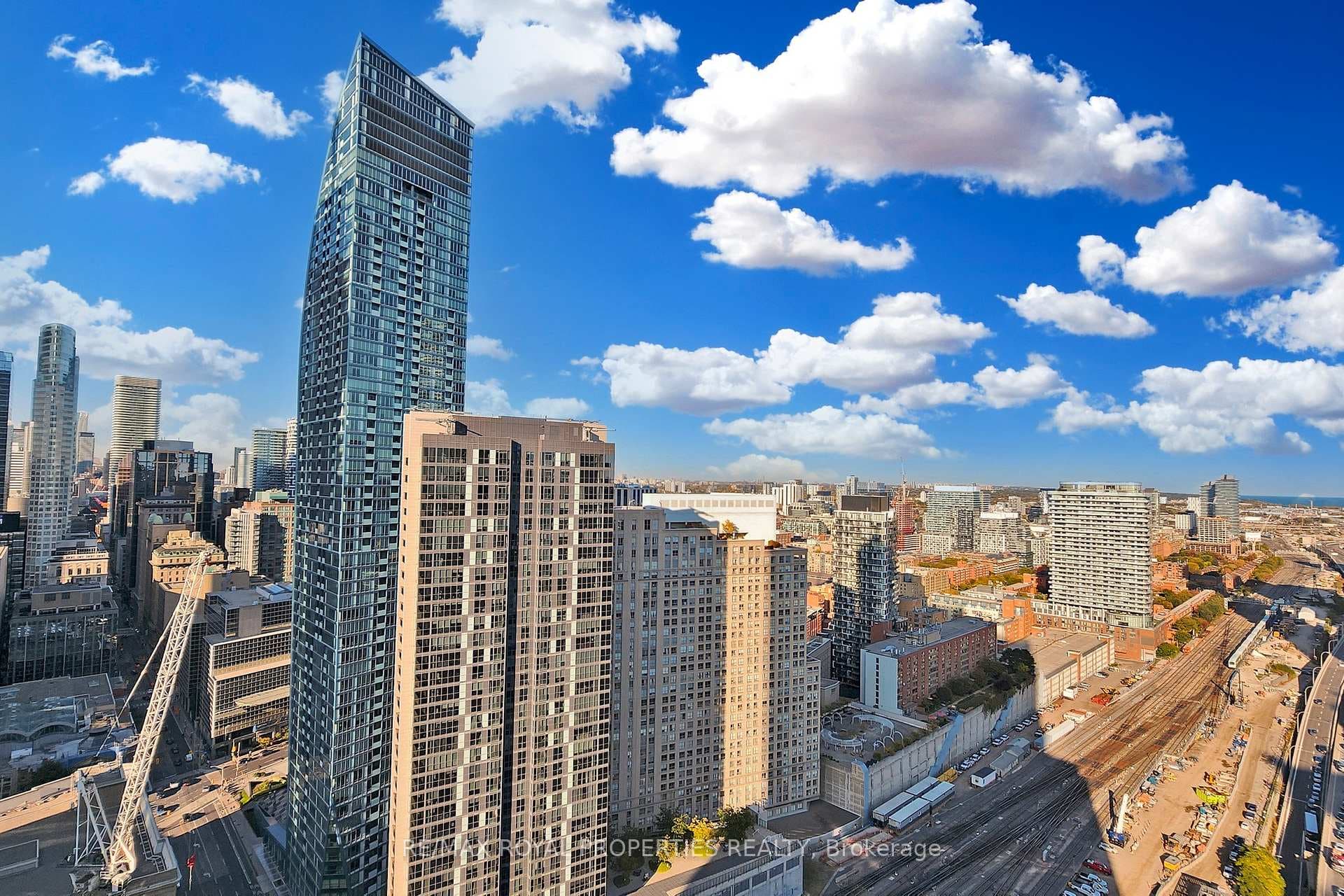 18 Yonge Street Unit 3805 photo 32