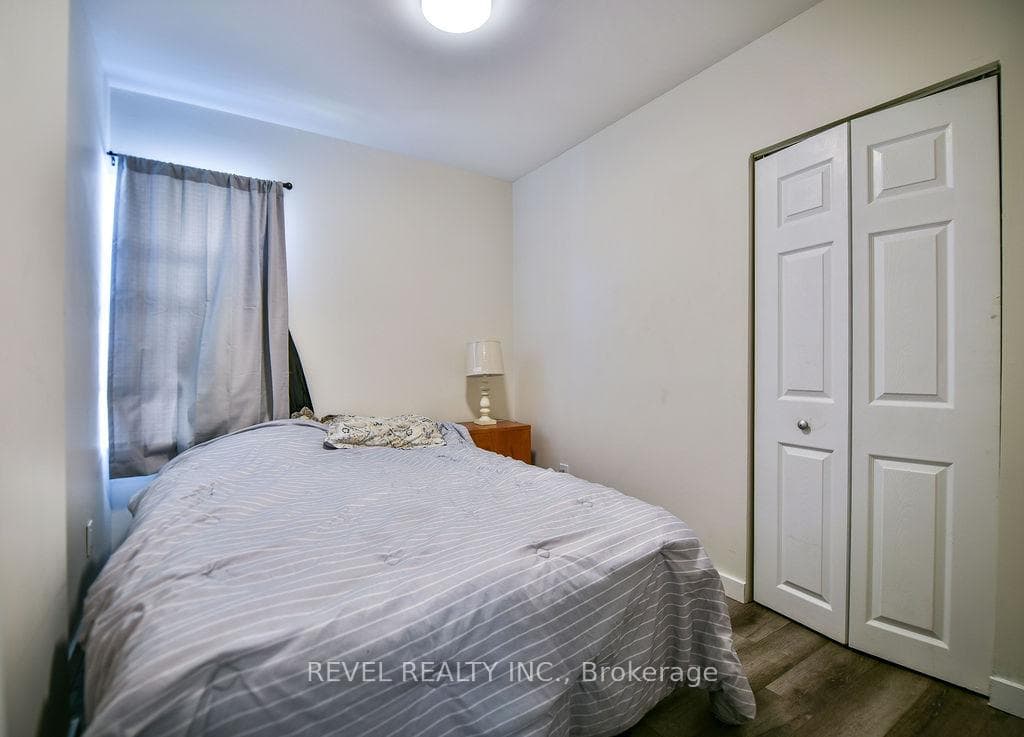 223 Cedar Street photo 9