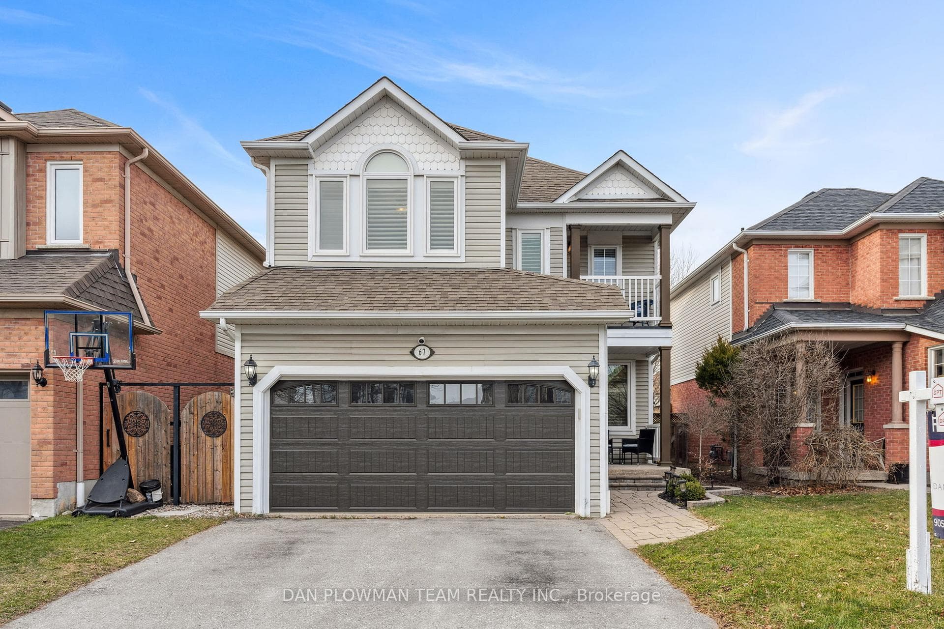 67 Sandford Crescent photo 2