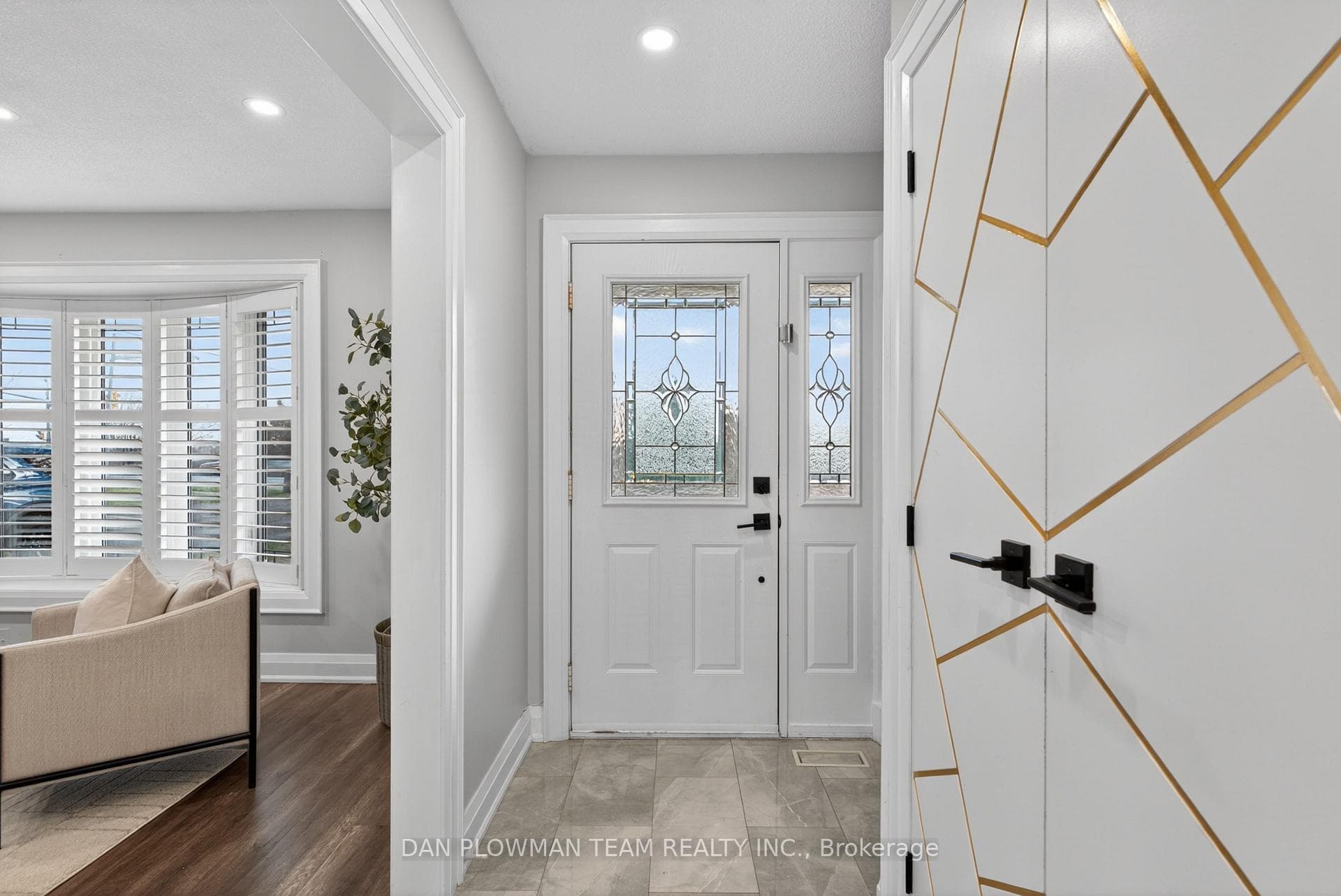 629 Grandview Street photo 3