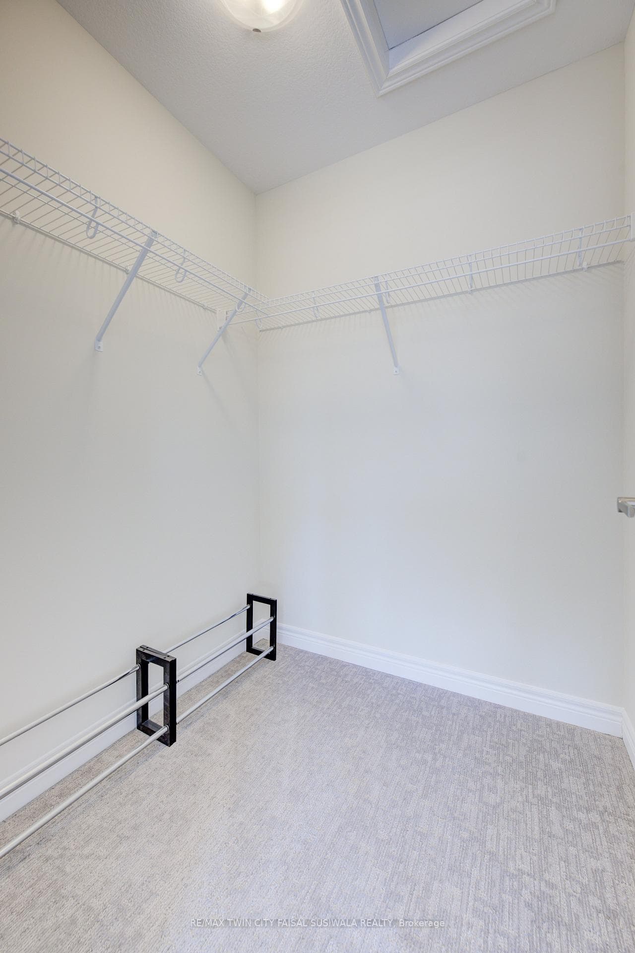 10 BIRMINGHAM Drive Unit 116 photo 17