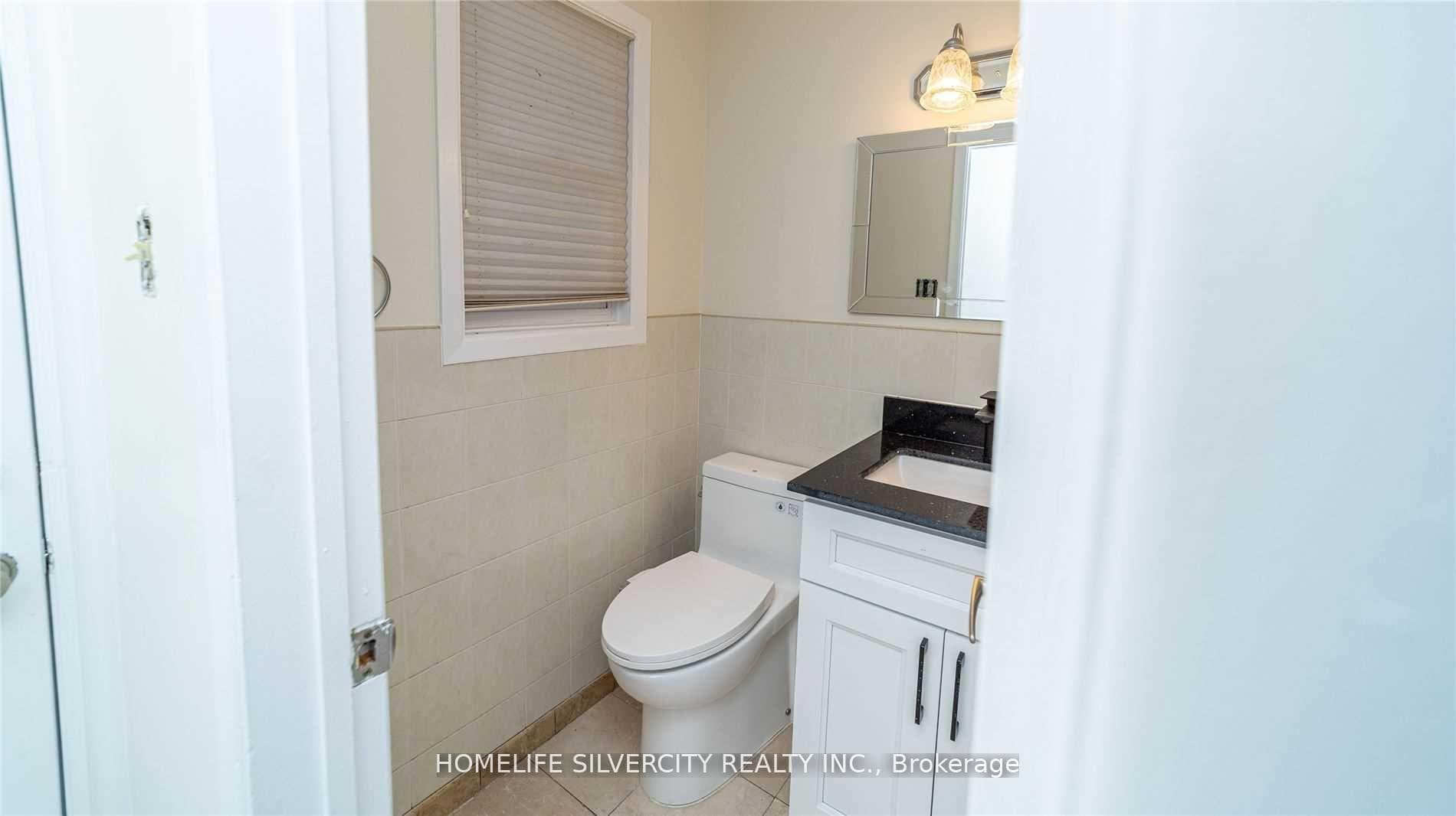 7 Newbridge Crescent photo 8