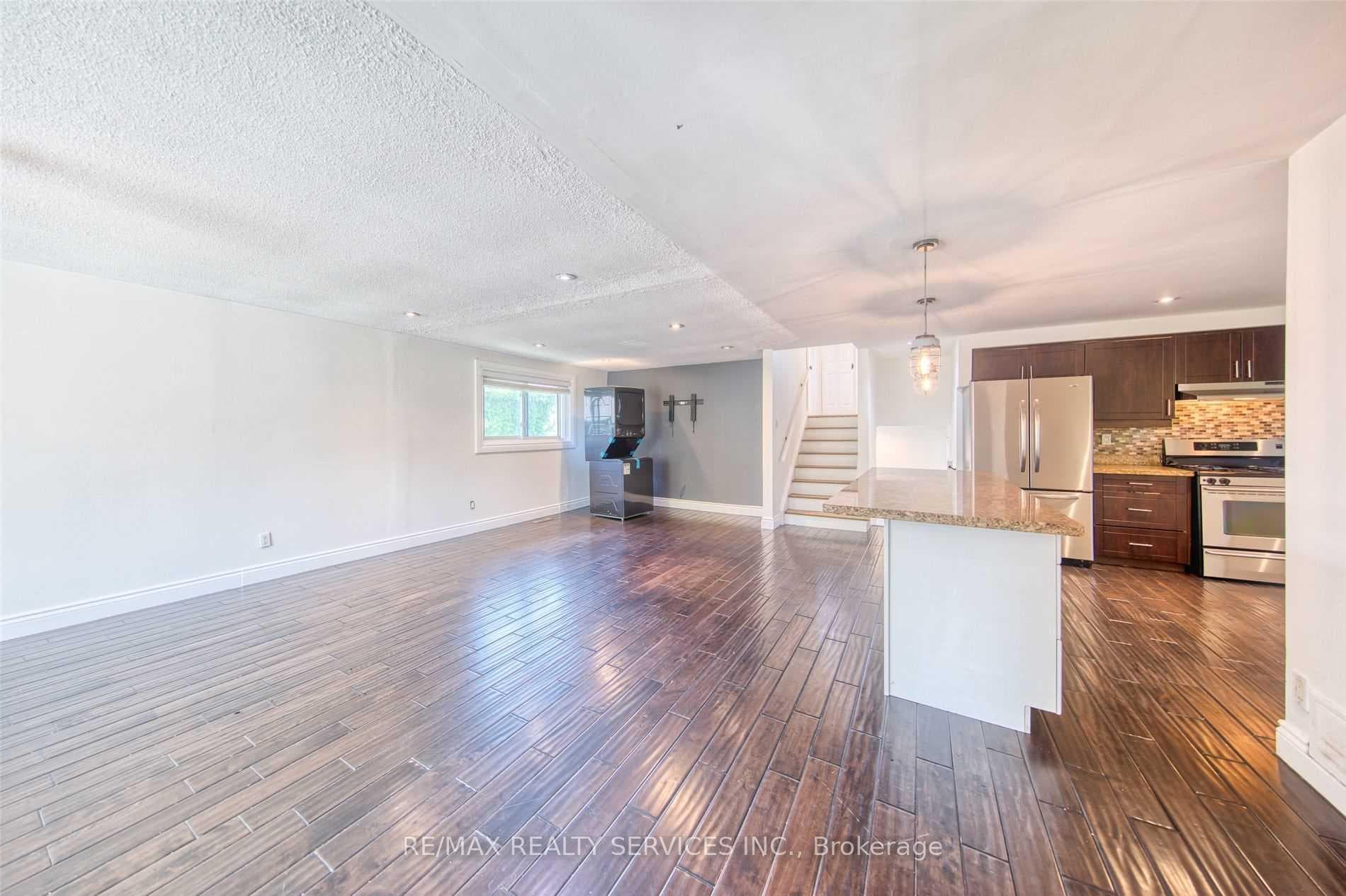 88 Clover Ridge Drive photo 7