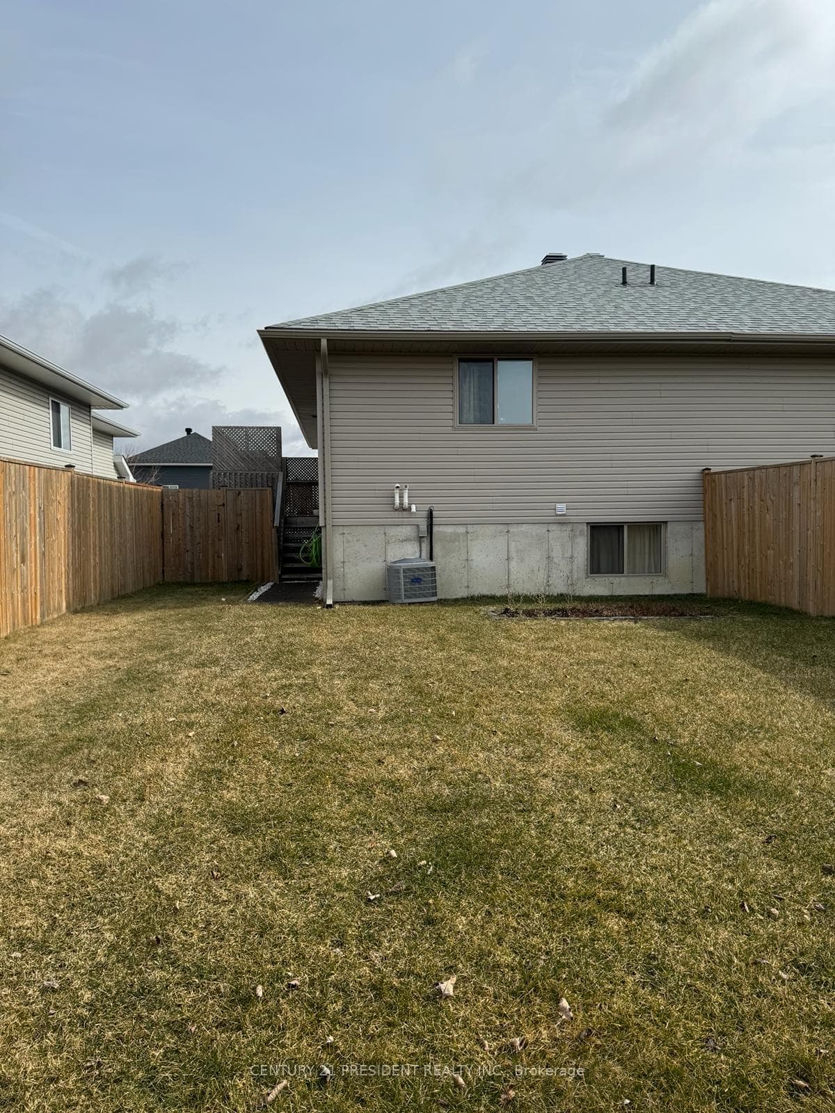 3126 MAURICY Street photo 28