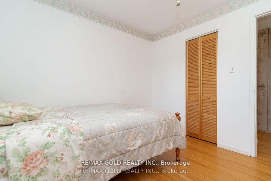 38 Duke Road photo 24