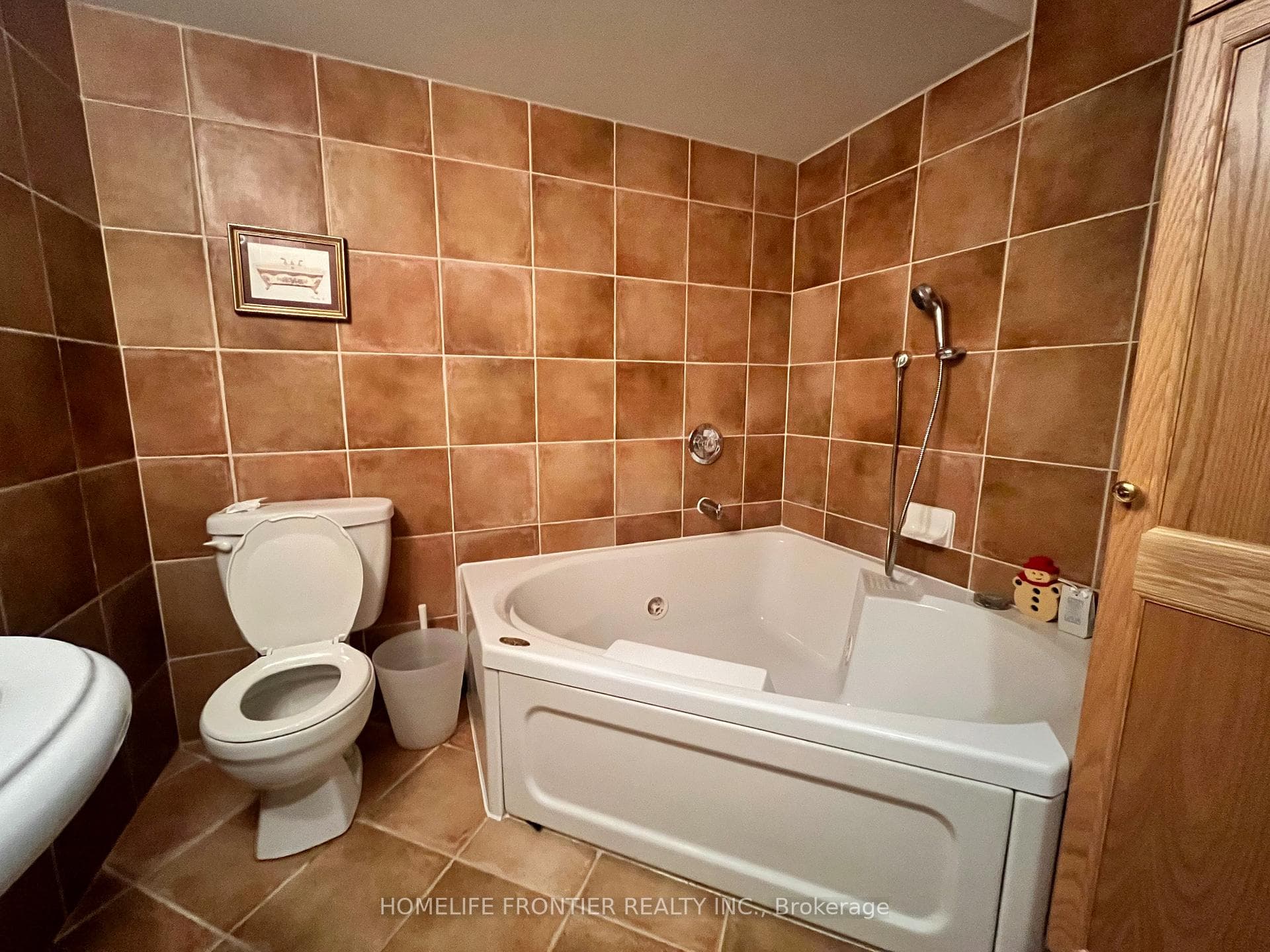36 Tamara Drive photo 36