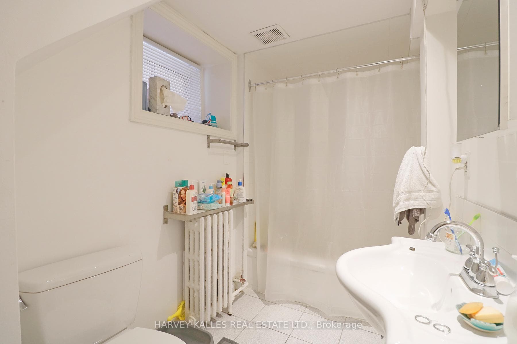 107 Concord Avenue Unit B1 photo 6