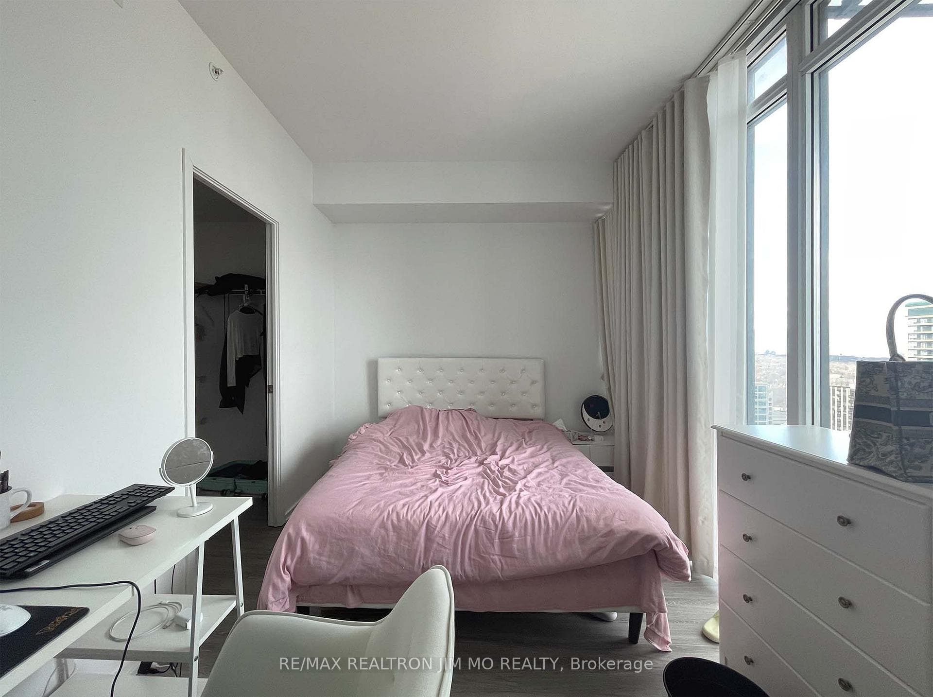 75 St Nicholas Street Unit 2909 photo 10