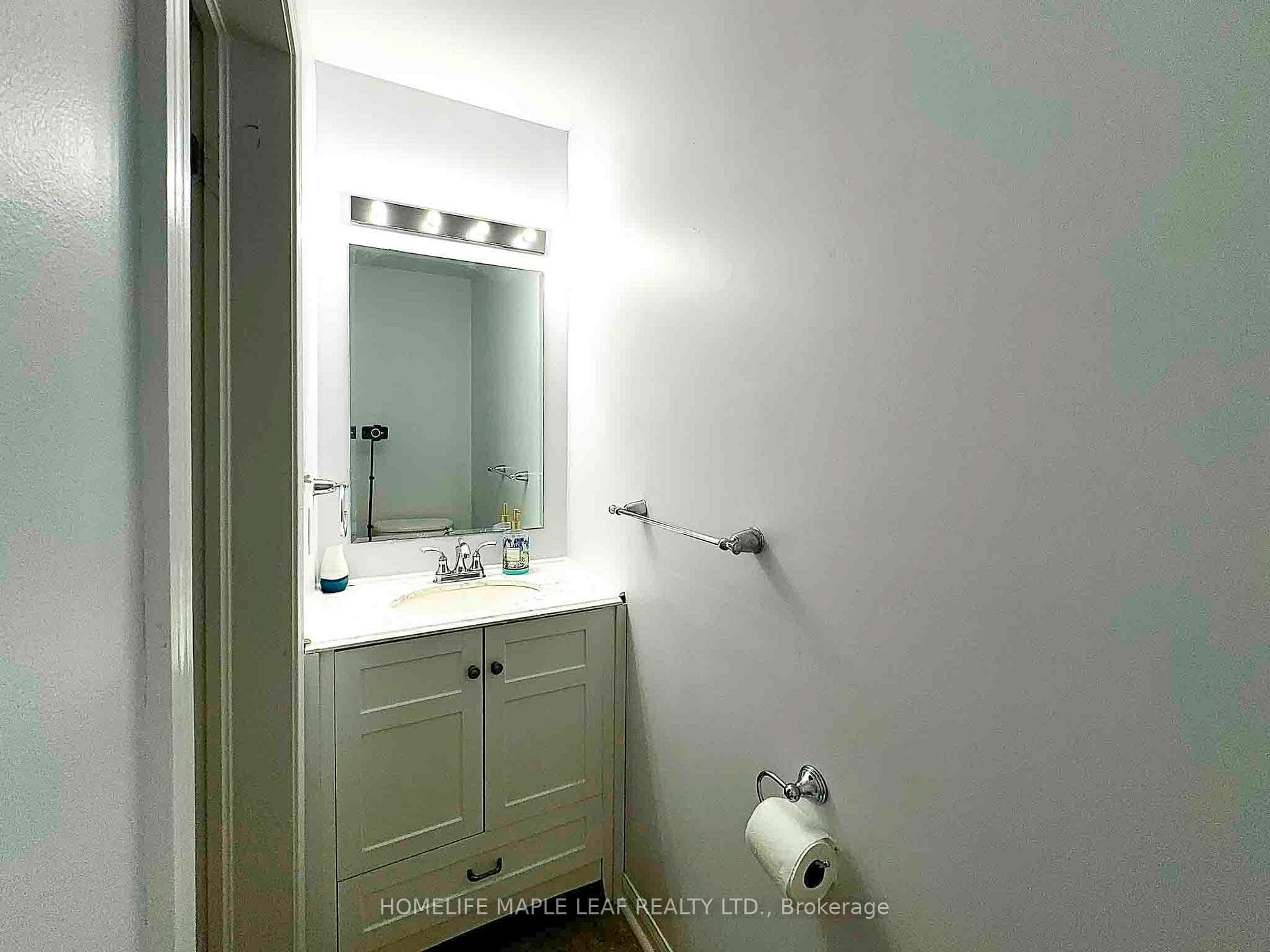 3159 Stornoway Circle photo 6
