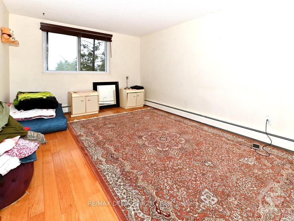 2650 SOUTHVALE Crescent Unit 205 photo 16