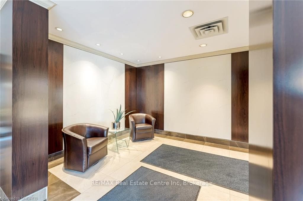 100 MILLSIDE Drive Unit 1007 photo 29