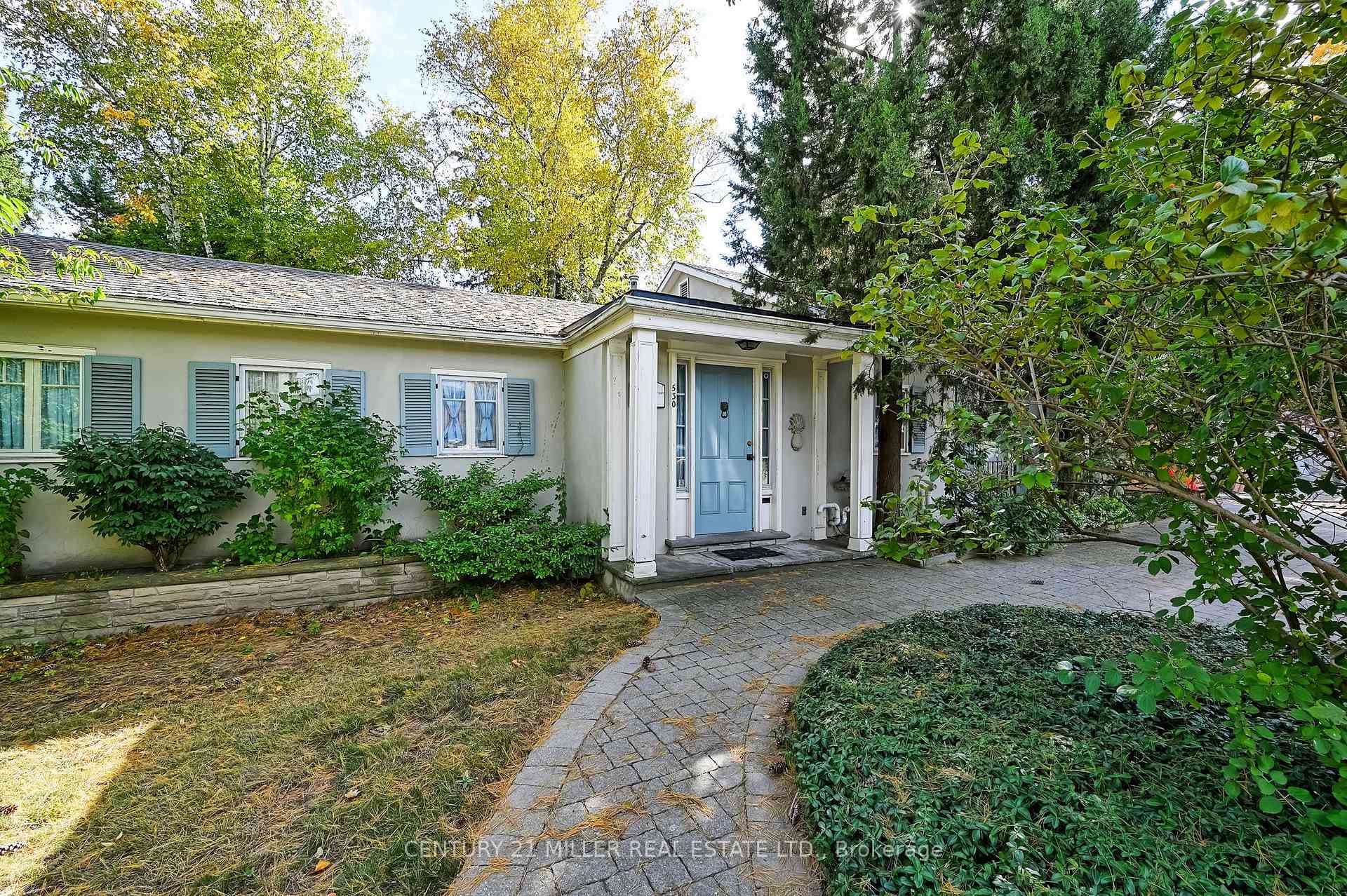 530 Carson Lane photo 3