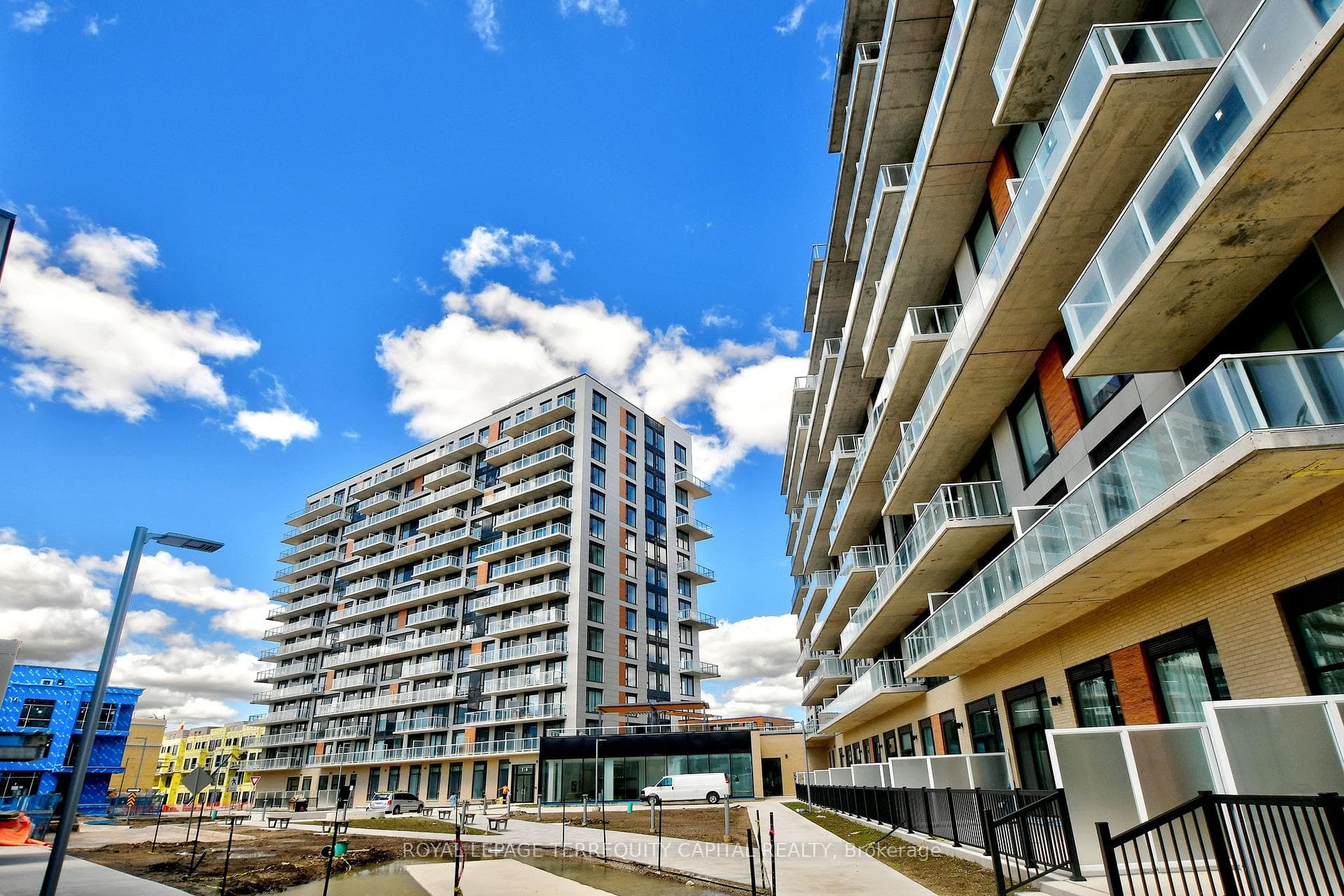 6 David Eyer Road Unit 609 photo 38