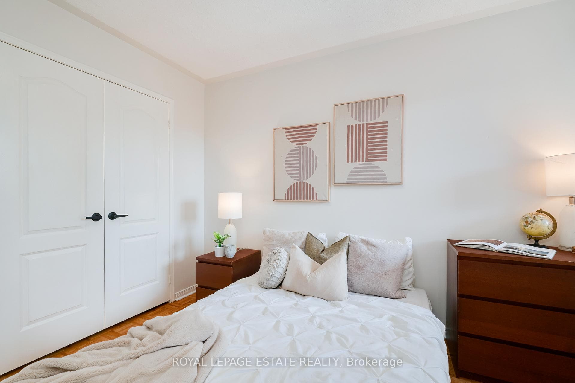 435 Stonetree Court photo 24
